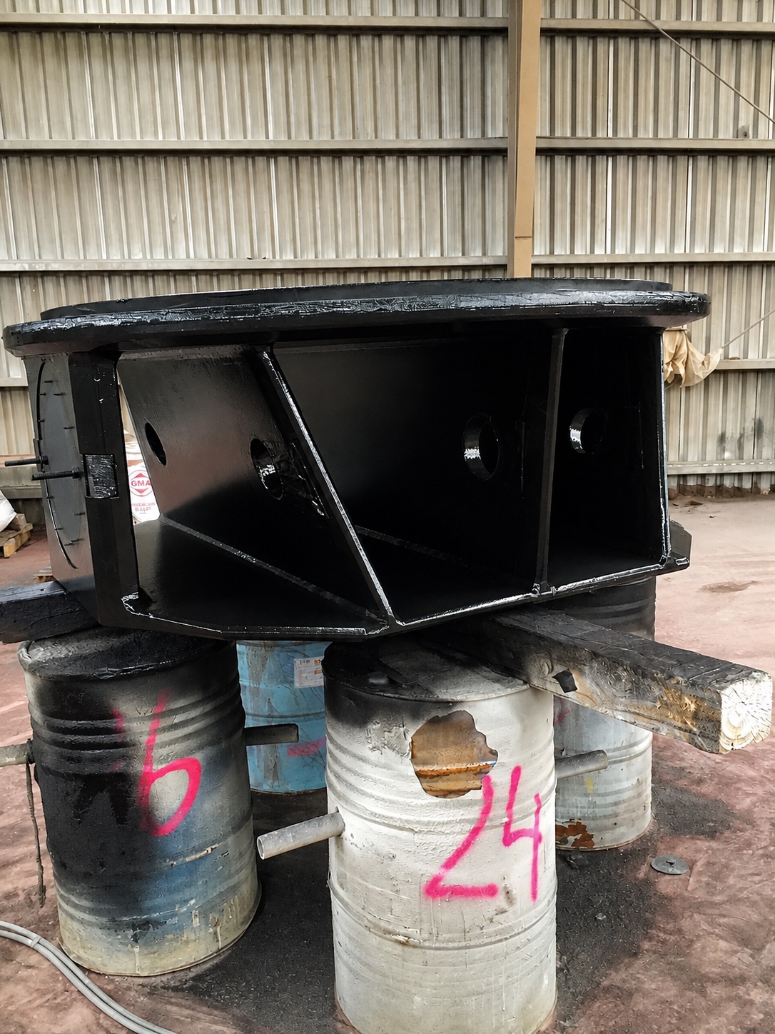 Industrial coating work in the Blast Craft workshop